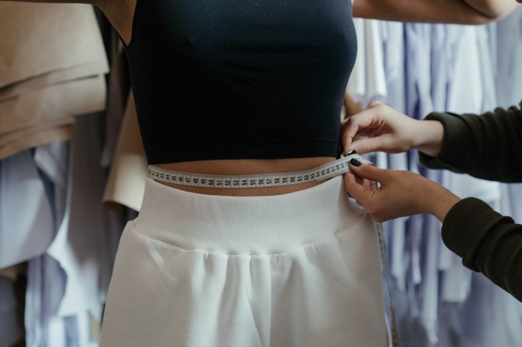 Measuring waist